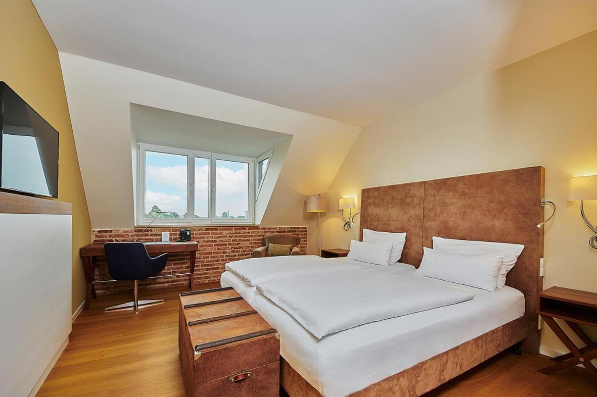 Hotel Hafenspeicher Леер Экстерьер фото