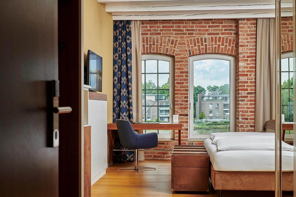 Hotel Hafenspeicher Леер Экстерьер фото