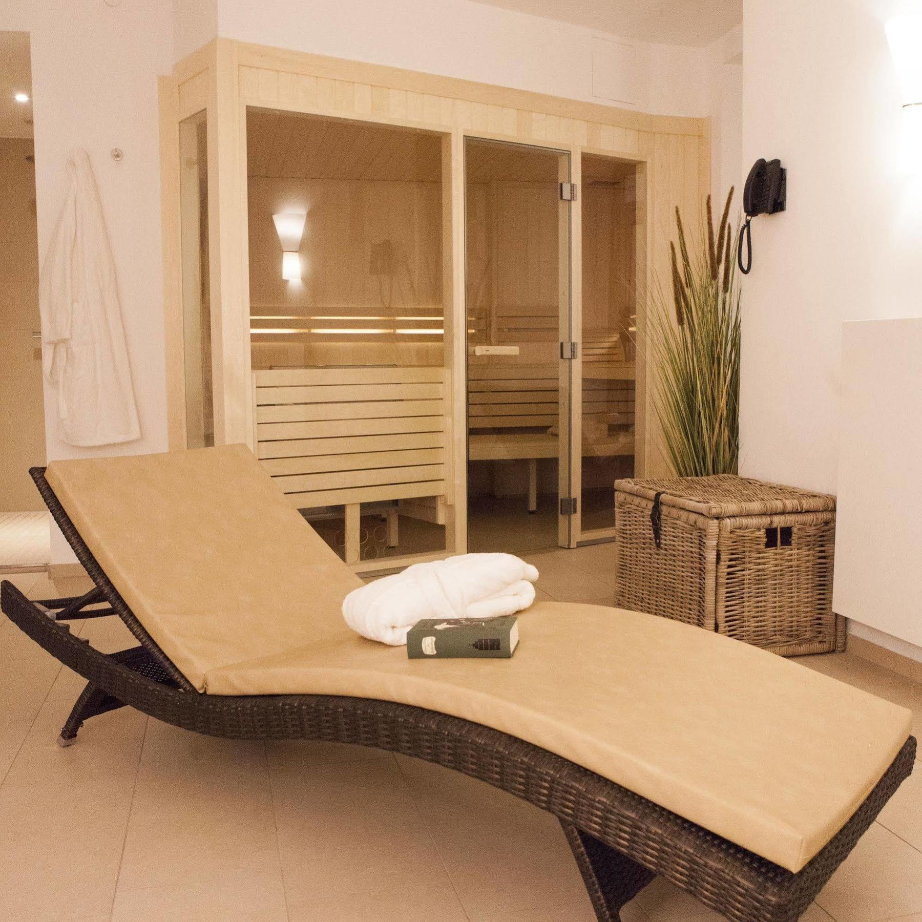 Hotel Hafenspeicher Леер Экстерьер фото