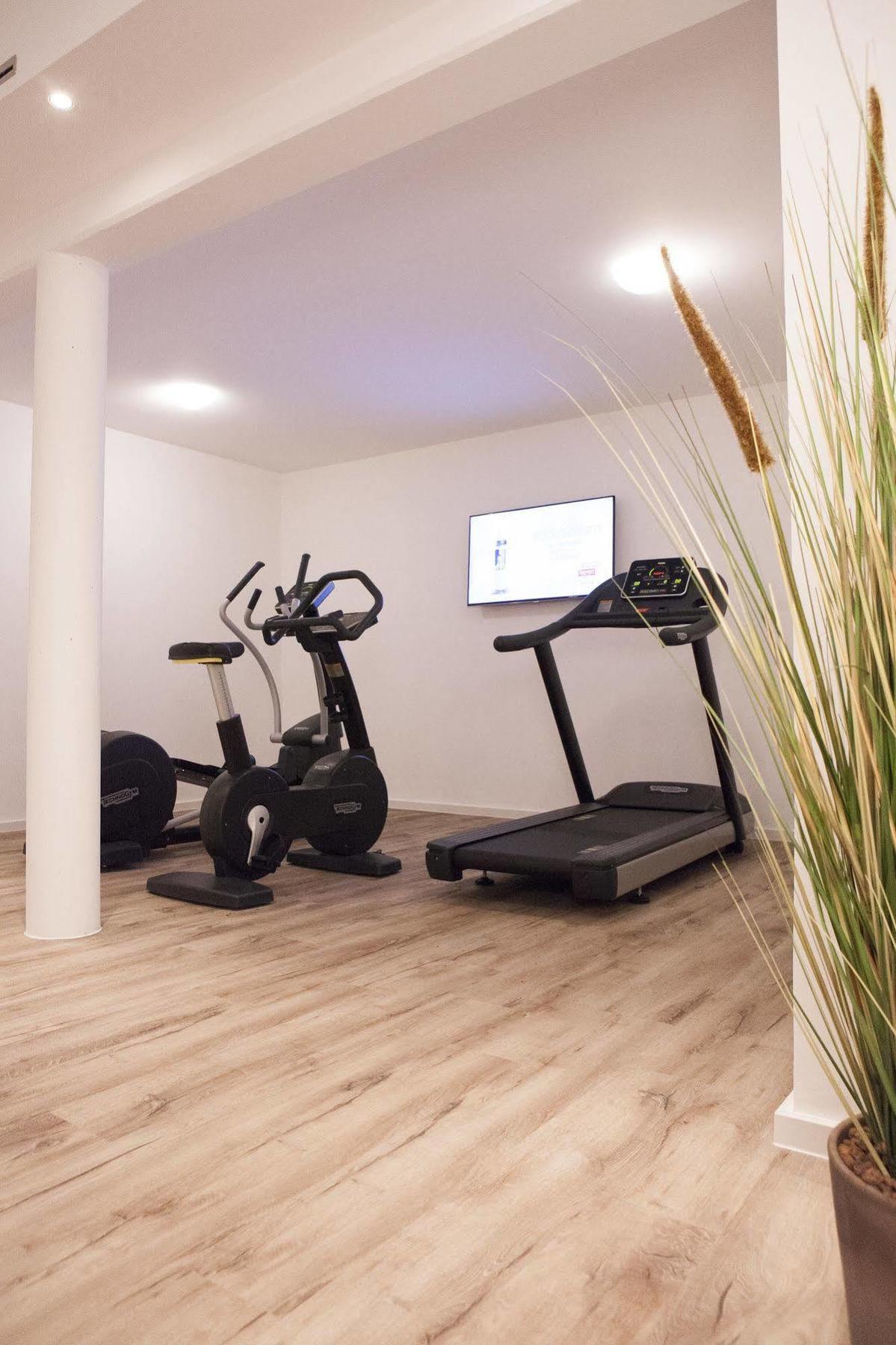 Hotel Hafenspeicher Леер Экстерьер фото