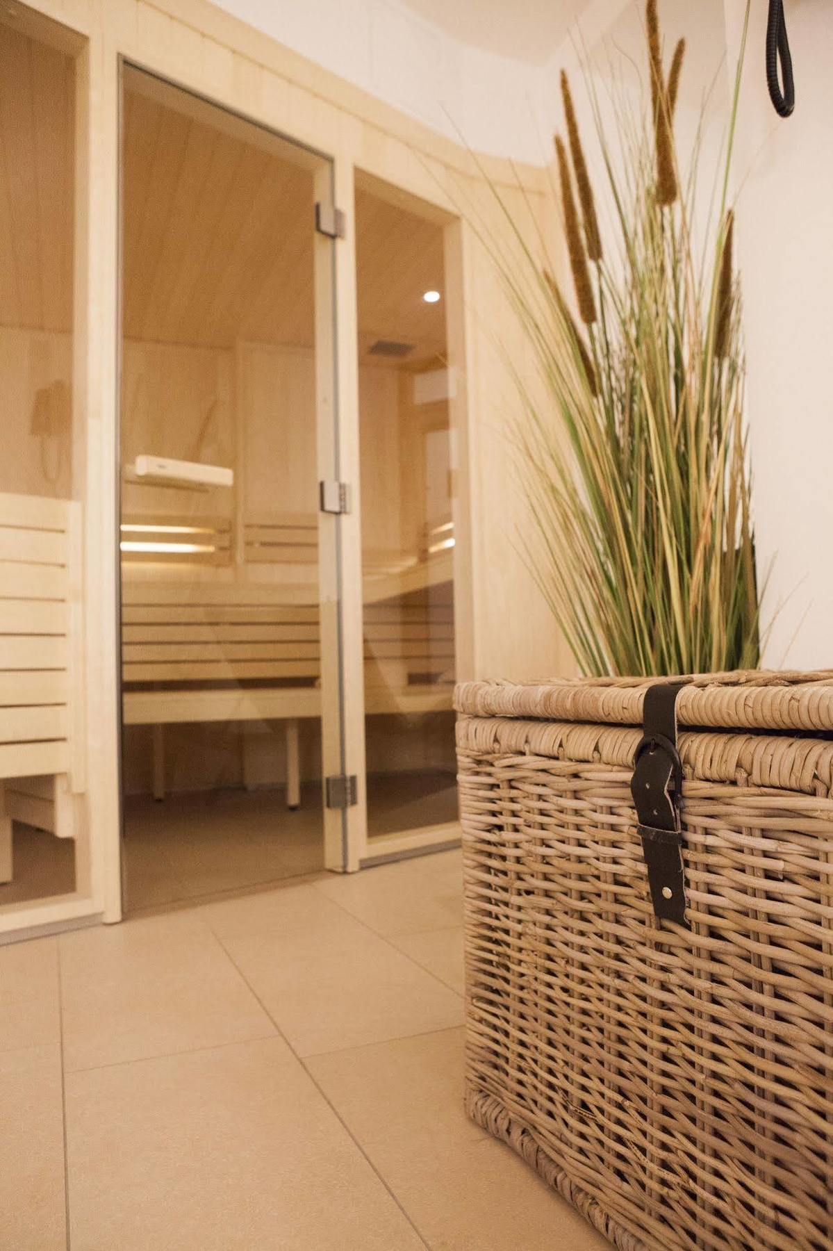 Hotel Hafenspeicher Леер Экстерьер фото